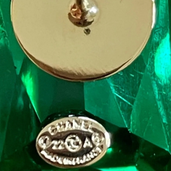 Chanel Green and Yellow Gold Tone Square CC Chicklet Cruise Collection Earrings - Picture 12 of 15